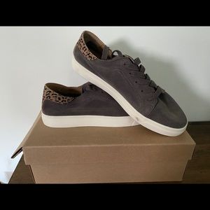 Lucky Brand Sneakers